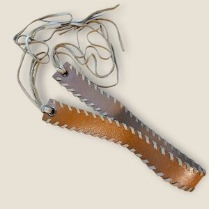 ✨ Vintage Y2K Guess Leather Belt – Brown | Size Small ✨